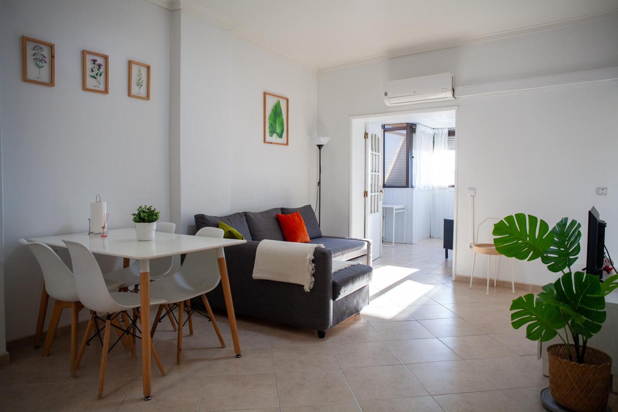 Just4U Apartment 2 Алмада Екстер'єр фото