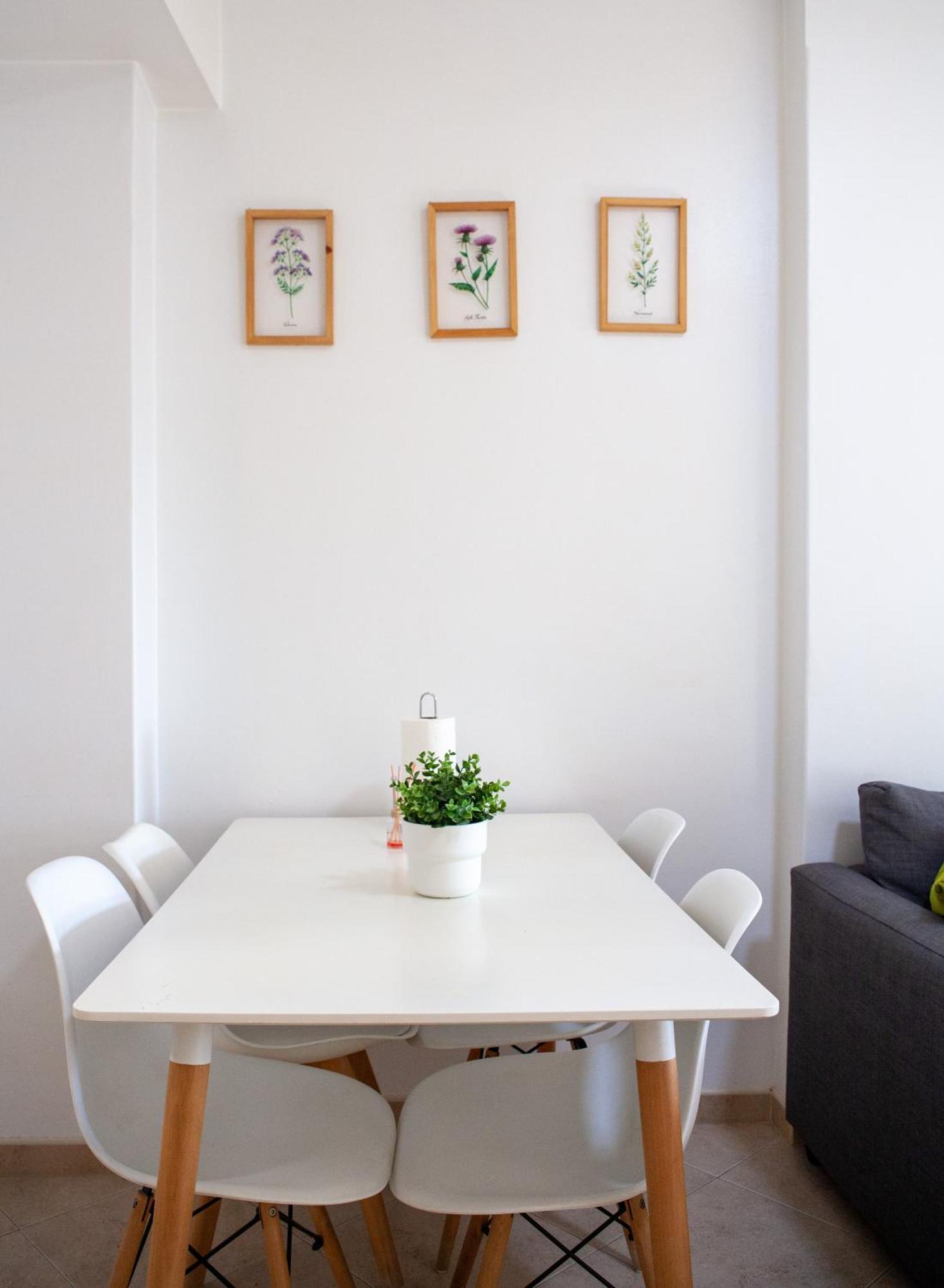 Just4U Apartment 2 Алмада Екстер'єр фото