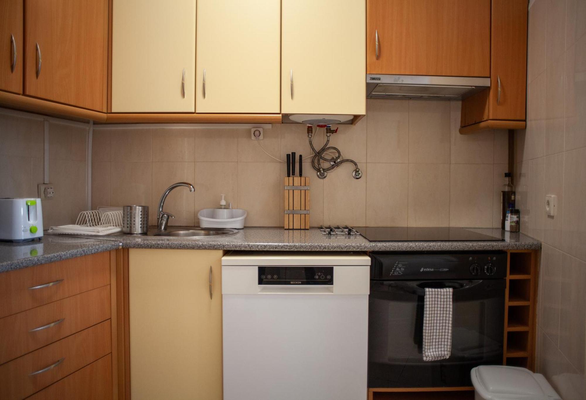 Just4U Apartment 2 Алмада Екстер'єр фото