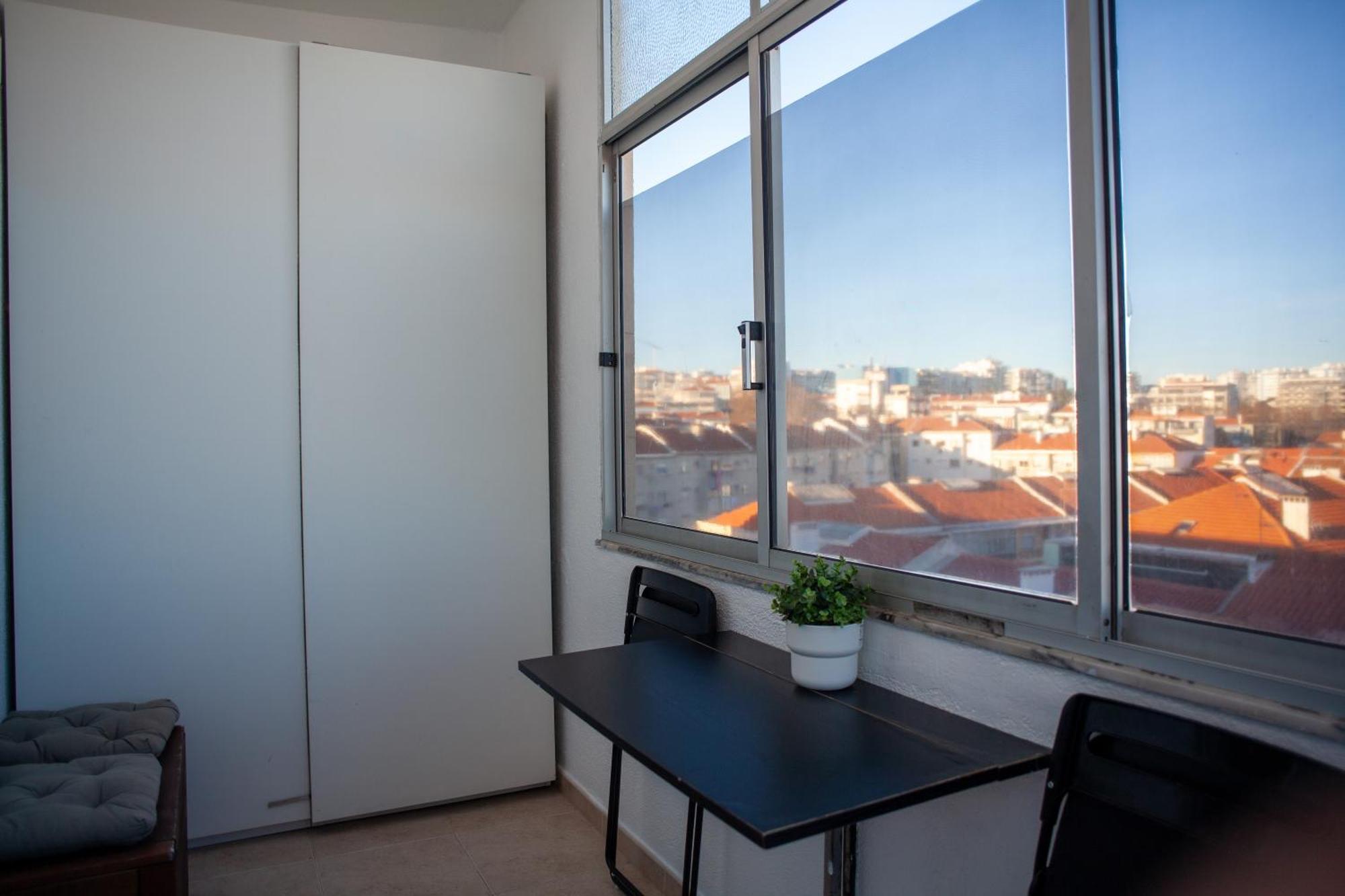 Just4U Apartment 2 Алмада Екстер'єр фото