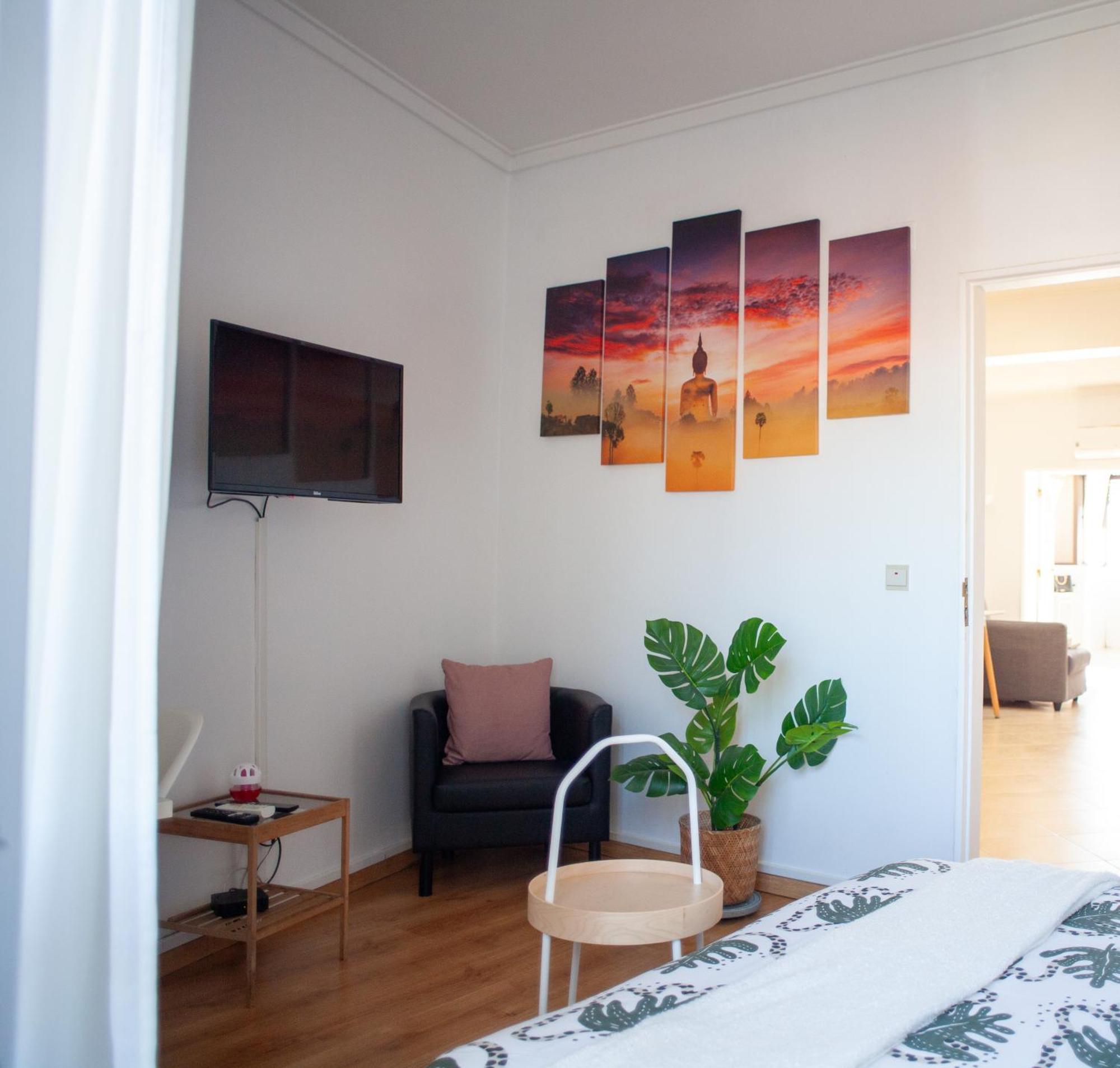 Just4U Apartment 2 Алмада Екстер'єр фото